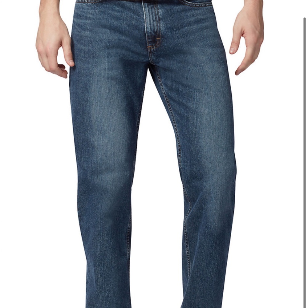 Levi’s Loose Straight 569 Jeans